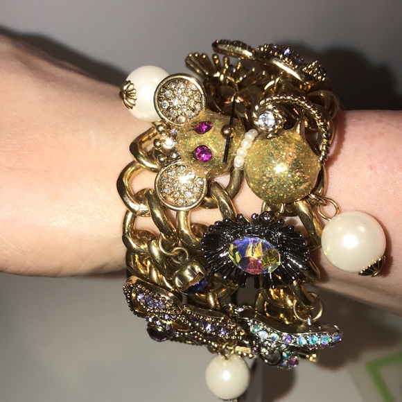 Betsey Johnson nutcracker charm bracelet New - Picture 13 of 15